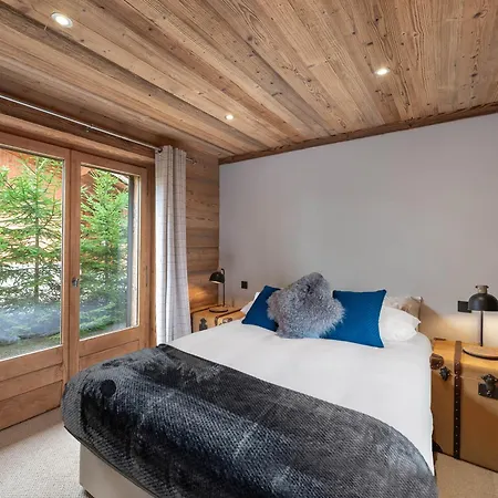 Chalet De Luxe Avec Espace Bien-etre, 5 Ensuite, Cinema, Proche - Fr-1-569-81