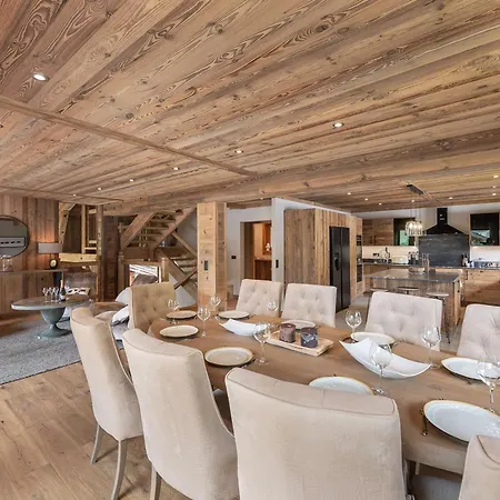 De Luxe Avec Espace Bien-etre, 5 Ensuite, Cinema, Proche - Fr-1-569-81 Chalet *
