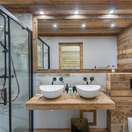 De Luxe Avec Espace Bien-etre, 5 Ensuite, Cinema, Proche - Fr-1-569-81 Chalet Megeve