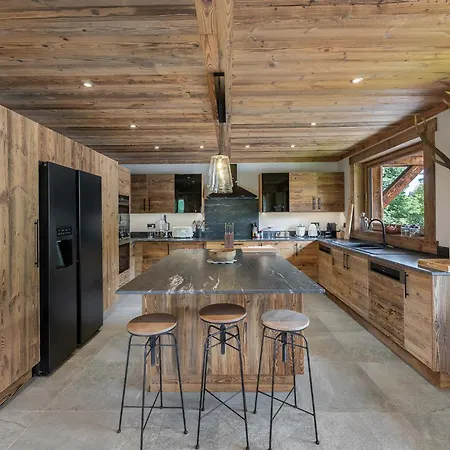 De Luxe Avec Espace Bien-etre, 5 Ensuite, Cinema, Proche - Fr-1-569-81 Megeve